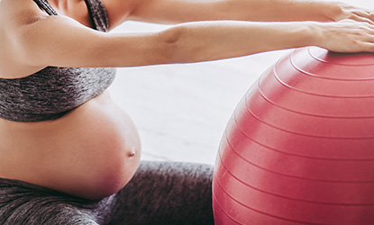 Jakie ćwiczenia w ciąży są bezpieczne dla mamy i dziecka?